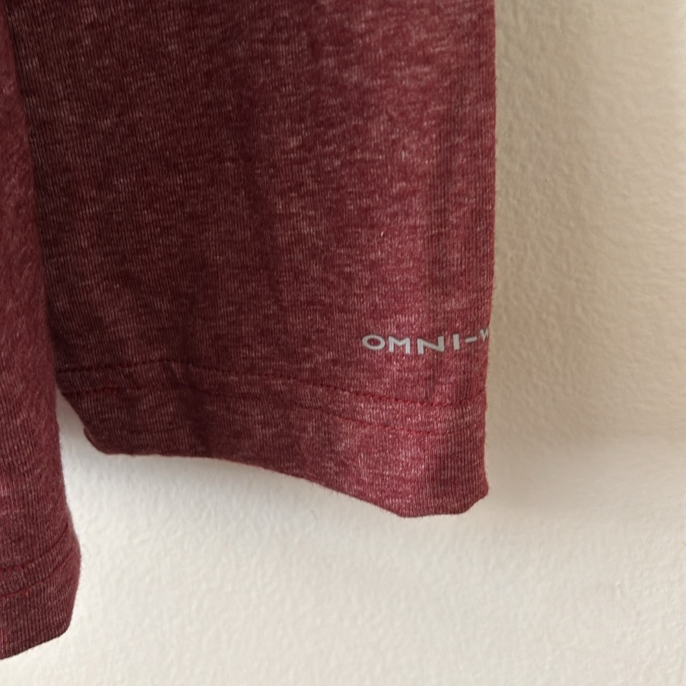 Columbia Burgundy Red Long Sleeve Omni Wick Casual Button Long Sleeve Tee New XL - Picture 4 of 5